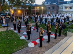 Advendo Sneek gehuldigd en onderscheiden met Cultuurpenning
