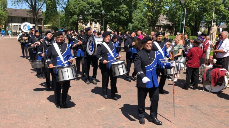 Crescendo Alphen a/d Rijn zoekt nieuwe dirigent(e)