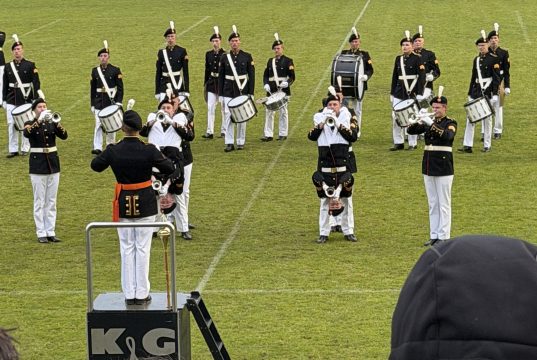 KM Radio ON TOUR naar Leiden: Is de Bollenstreek er een beetje klaar voor? Nou…